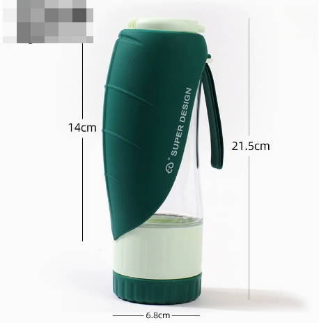Keep Your Dog Fed & Hydrated On The Go